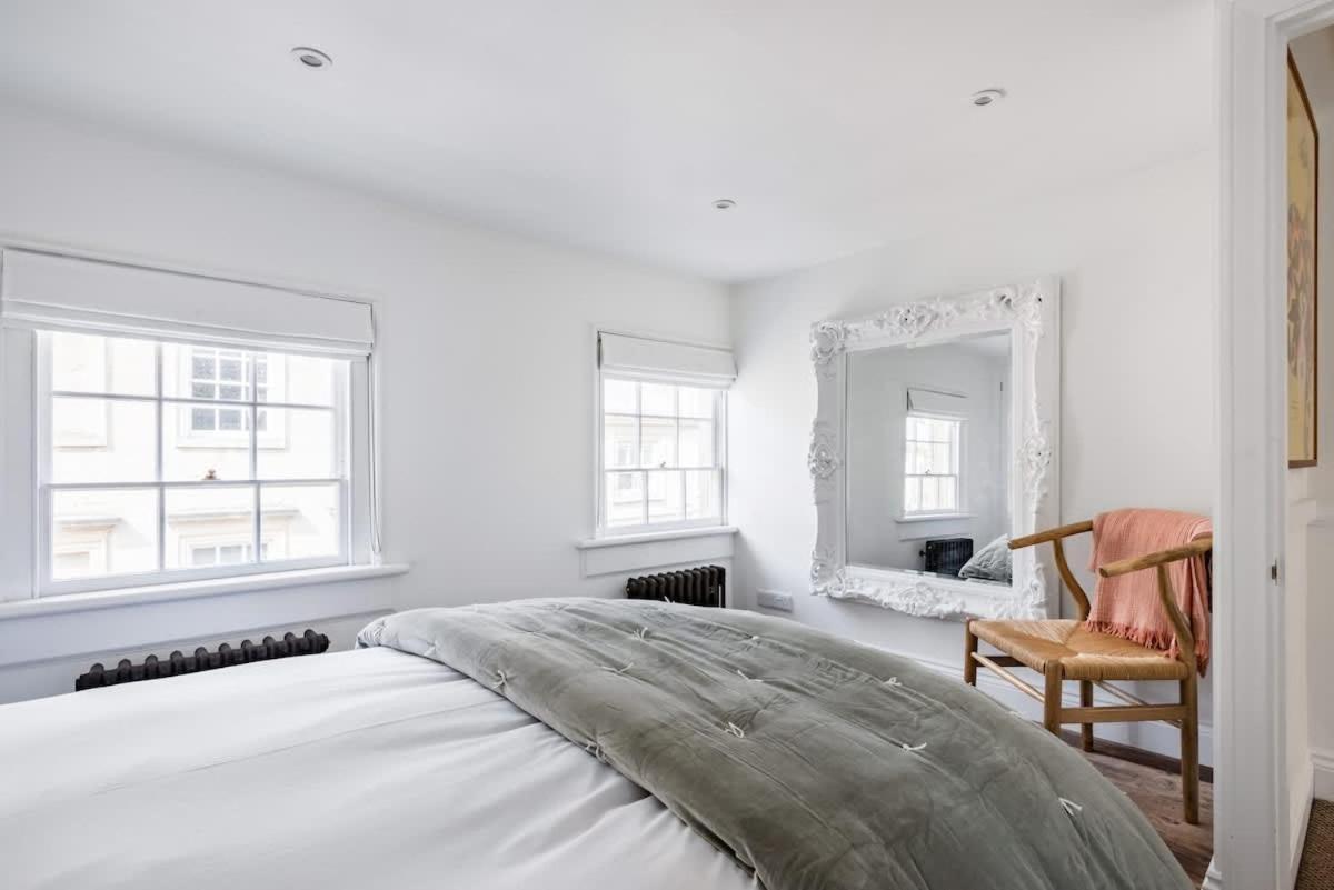 Central Georgian Townhouse With Free Parking Bath Exterior photo