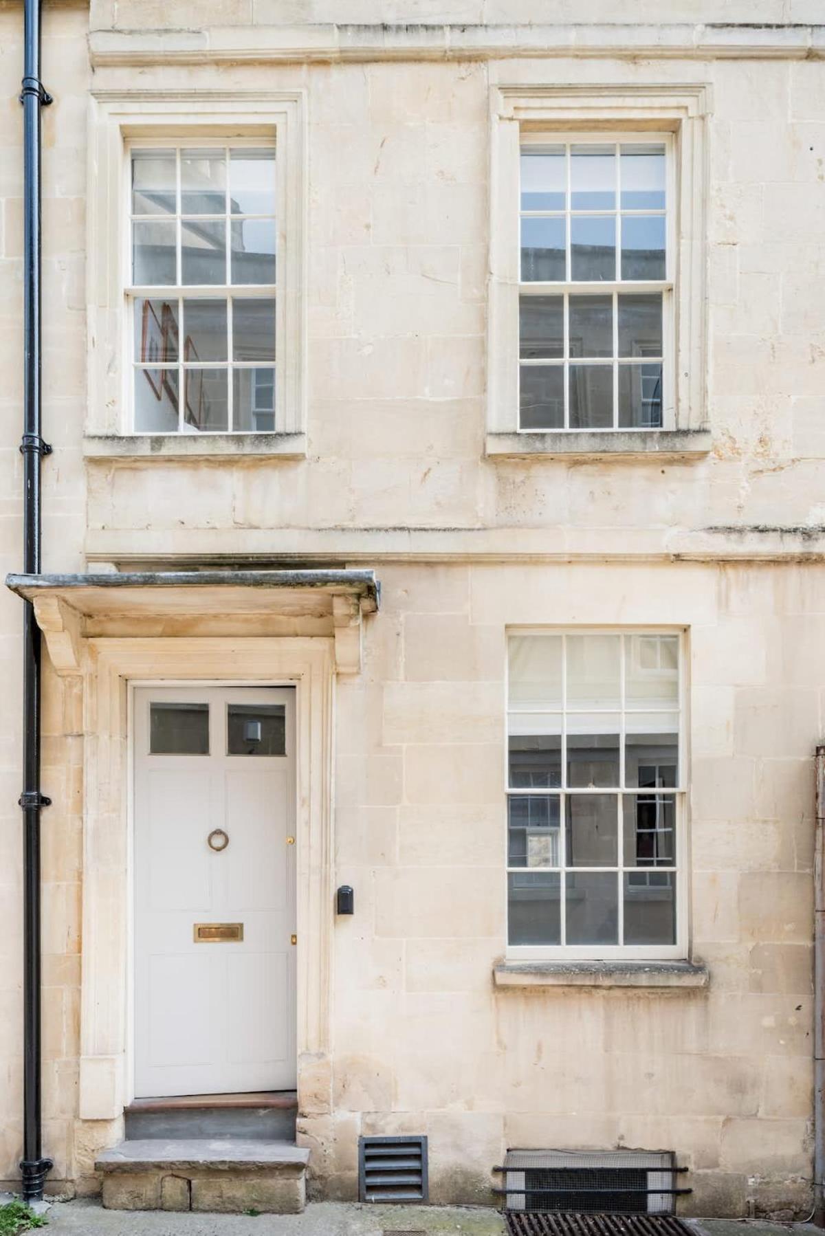 Central Georgian Townhouse With Free Parking Bath Exterior photo