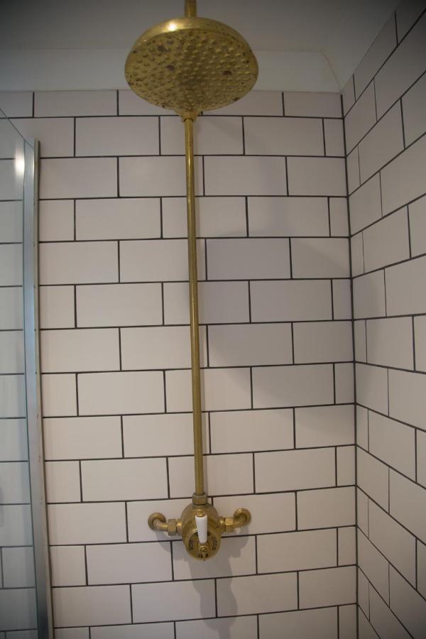 Central Georgian Townhouse With Free Parking Bath Exterior photo